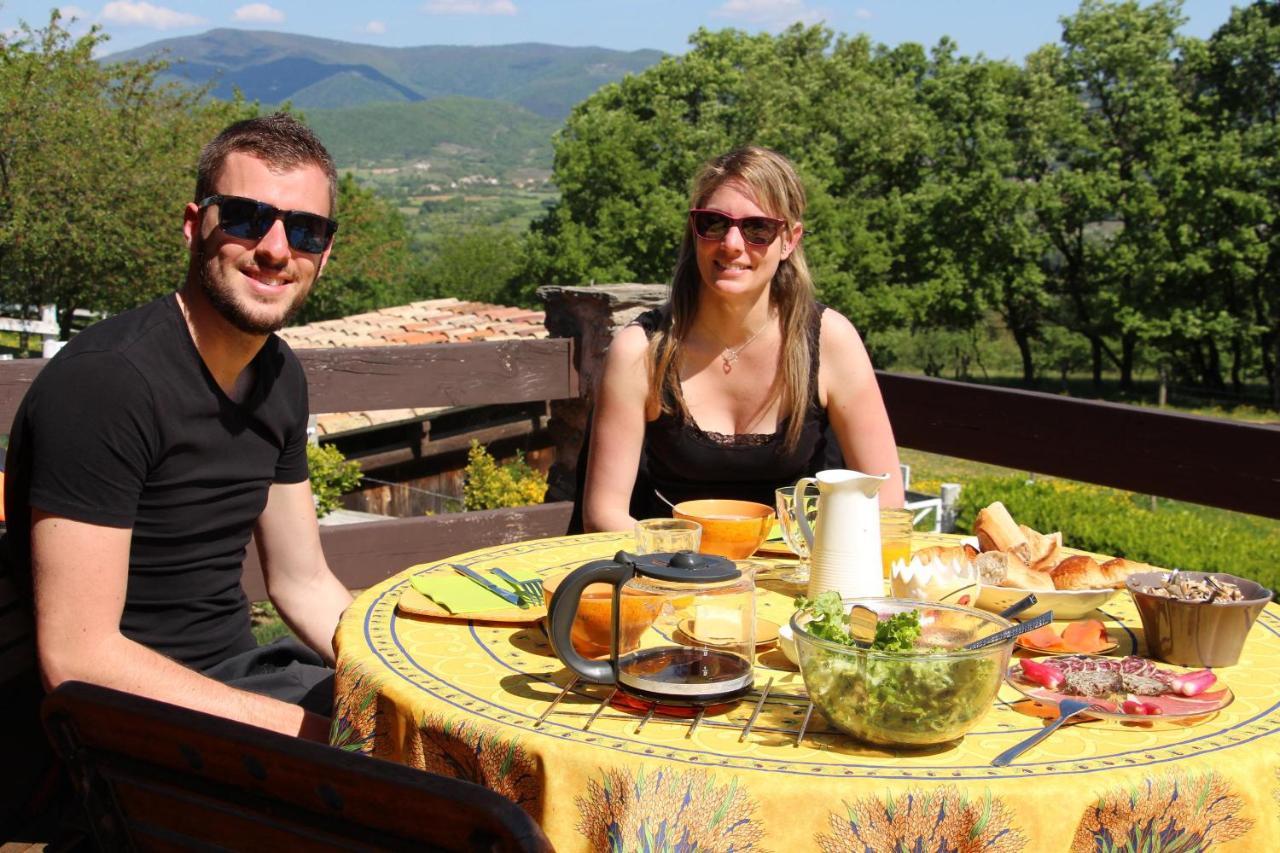 Domaine Insolite Du Petit Moras Chomérac Exteriér fotografie